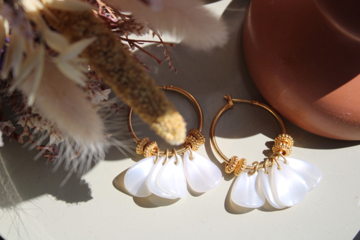 Boucles Flowers blanches